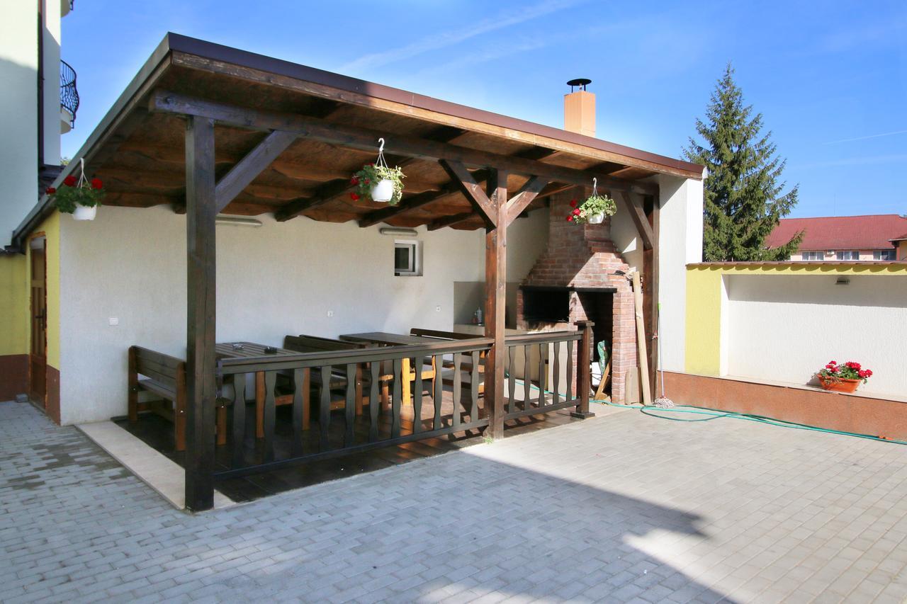 Casa Micu Hotell Sibiu Exteriör bild