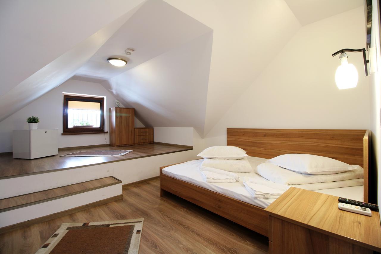 Casa Micu Hotell Sibiu Exteriör bild